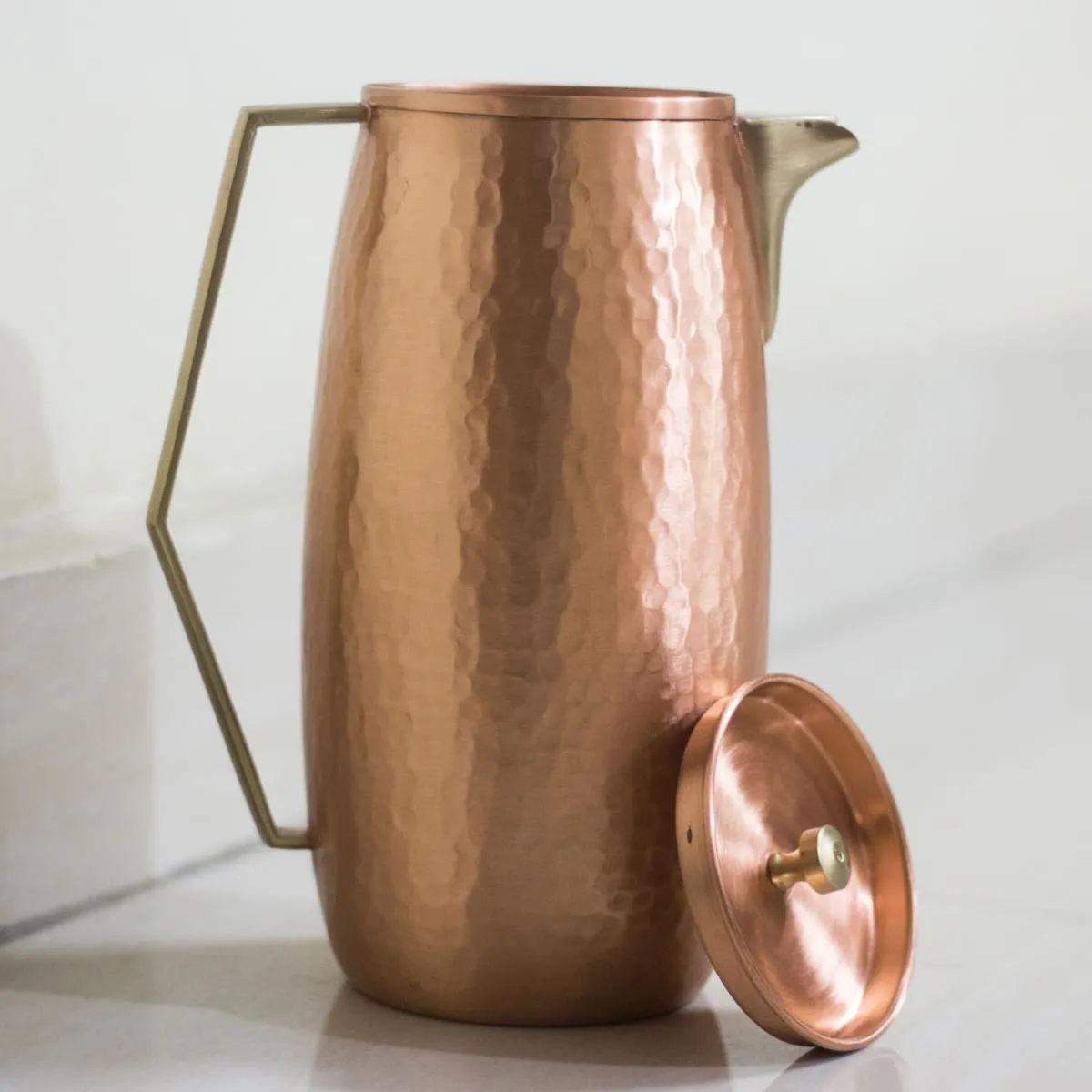 De Kulture Handcrafted Pure Copper Jug Pitcher With Lid, 7.5x3.5x9 LWH  (Brown)