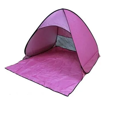 Sun protection automatically set up a beach tent